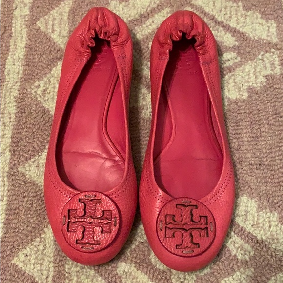 Tory Burch Shoes - Tory Burch pink Reva flats sz 9